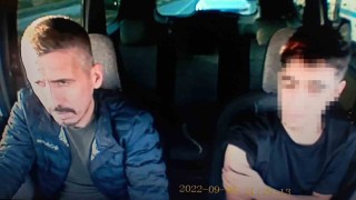 Tesadüfen emekli polis memurunun taksisine binince bütün planları altüst olan dolandırıcı tutuklandı