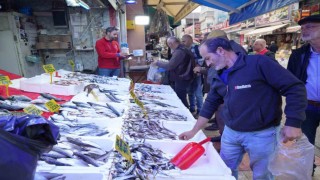 Tezgahlarda hamsi bolluğu