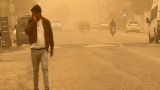 Toz bulutu Şanlıurfa semalarını kapladı