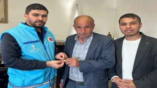 Trafik kazasında ölen kızının kazandığı altın ödülünü Filistine bağışlandı