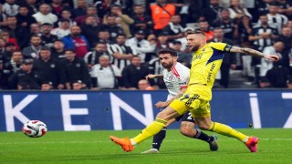 Trendyol Süper Lig: Beşiktaş: 2 - Fenerbahçe: 3 (Maç sonucu)
