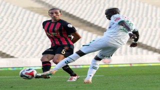 Trendyol Süper Lig: Fatih Karagümrük: 2 - Konyaspor: 0 (Maç Sonucu)