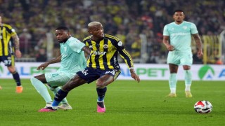 Trendyol Süper Lig: Fenerbahçe: 2 - Kayserispor: 0 (İlk yarı)