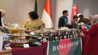 Türkevindeki İslam Mirası Derneğinin yıllık pazarına yoğun ilgi