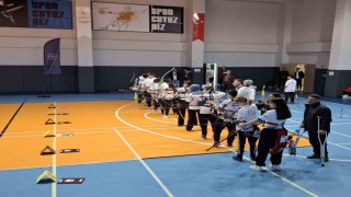 U15 Okçuluk bölge müsabakaları şampiyonu Elazığ
