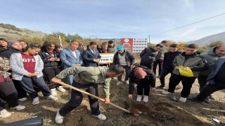 Uçak kazasında şehit olanların isimleri hatıra ormanında yaşayacak.