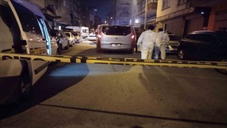 Ümraniyede cinnet geçiren adam, oğlu ve kardeşini öldürdü