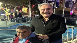 Ünlü Sanatçı Besen'den Engelli Hayranına Konser Öncesi Jesti