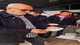 Unutulmaya yüz tutmuş ‘Tarihi Odunpazarı Pilavı vatandaşlara ikram edildi