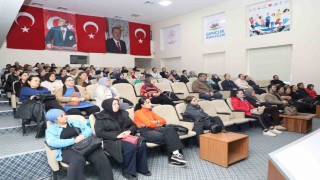 Uşakta kantin çalışanlarına hijyen eğitimi verildi