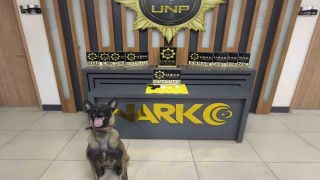 Uşakta otomobillerde uyuşturucu ele geçirildi