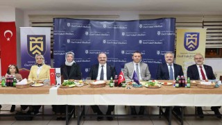 Vakıf okulları öğretmenleri, 24 Kasım Öğretmenler Gününde bir araya geldi