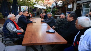 Vali Akbıyık ve Rektör Kaçar tarihi Arasta esnafını ziyaret etti