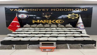 Vanda 134 kilo uyuşturucu ele geçirildi