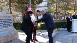 Vanda 24 Kasım Öğretmenler Günü kutlandı