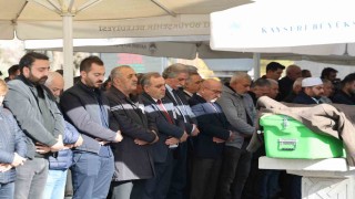 Vefat eden Öğretim Üyesi Prof. Dr. Uzmay için ERÜde tören düzenlendi