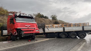 Yağışlı hava kazayı beraberinde getirdi