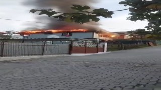 Yalovada 2 katlı evde yangın