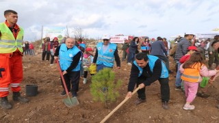 Yatağanda fidanlar geleceğe nefes oldu