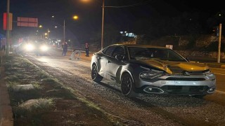 Yatağanda otomobilin çarptığı çocuk yaralandı