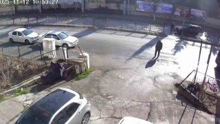 Yaya geçidinde 5 gün arayla yaşanan iki kaza kamerada