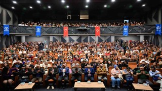 Yıldırımda Türk halk müziği rüzgârı esti