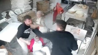 Yumruk yumruğa borç kavgasında kadın yerlerde sürüklendi