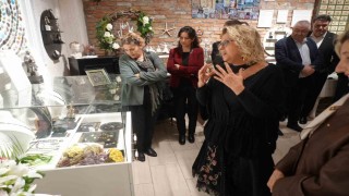 Zeytini, tasarımlarıyla mücevhere dönüştürdü