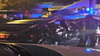 16 yaşındaki sürücü kaza yaptı, 5 çocuk yaralandı