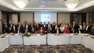 17 Bin üyeli Bal-Göçte Fahriye Vatansever Ağca değişim için aday