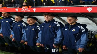 18 yaşındaki Haydar Karataş ile 16 yaşındaki Alaettin Ekici, derbide forma giydi