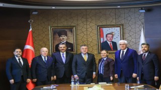 5 bin kişilik salon için imzalar atıldı