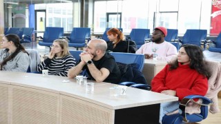 ABye üye 13 ülkeden gelen gençler Diyarbakırı gezdi