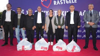 Adana Büyükşehir’den Yumurtalık Balıkçılarına Destek