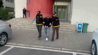 Adanada 254 suç ve 25 yıl hapisle aranan firari hükümlü yakalandı