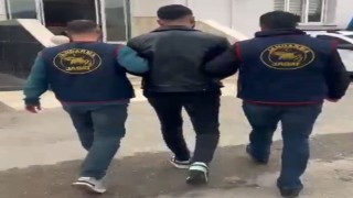 Adanada 41 yıl kesinleşmiş hapis cezasıyla aranan hükümlü yakalandı