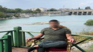 Adanada torbacı olduğu öne sürülen şahıs canlı yayında intihar etti