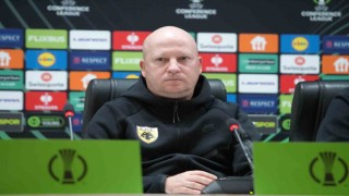 AEK Teknik Direktörü Nikolic: Avrupada devam etmek için Samsunspor maçı çok önemli