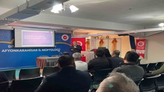 Afyonkarahisarda ‘Üniversite Gençliğinde İnanç ve Aile semineri