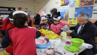 Ağrıda öğrenciler günlük yaşam becerilerini atölyelerde öğreniyor