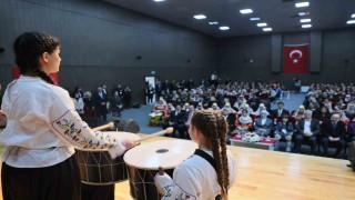 Aile ve Sosyal Hizmetler Bakanı Göktaş, ‘Bizim Çocuklar 13üncü Türkiye Halk Oyunları Yarışması açılışına katıldı