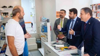 AK Parti heyeti Safranboluda esnafların taleplerini dinledi