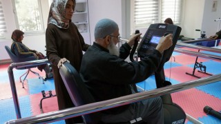 Aktif Yaşam Merkezi Yaşlılara Ücretsiz Sağlık ve Sosyal Hizmetler Sunuyor
