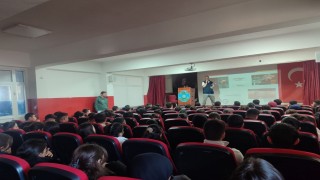 Akyaka 300 öğrenciye siber suçlarla mücadele eğitimi verildi