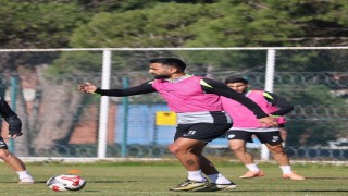 Aliağa FK, Gökhan Karadenizin peşinde
