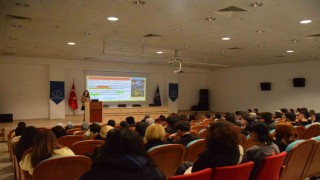 Anadolu Üniversitesinde Doğada ve Sanatta Taklit semineri düzenlendi