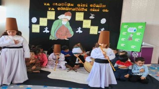 Anamurlu minikler Mevlanayı andı