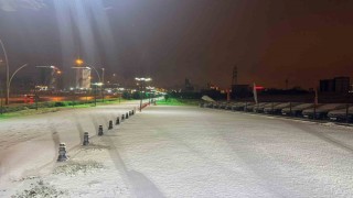 Ankarada kar yağışı etkili oldu
