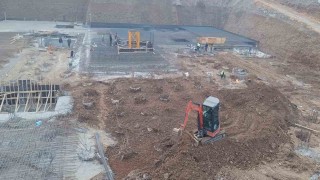 Antakya Belediyesinin yeni hizmet binası yükseliyor