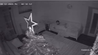 Antalya 4.3 ile sallandı, deprem anı güvenlik kamerasına yansıdı